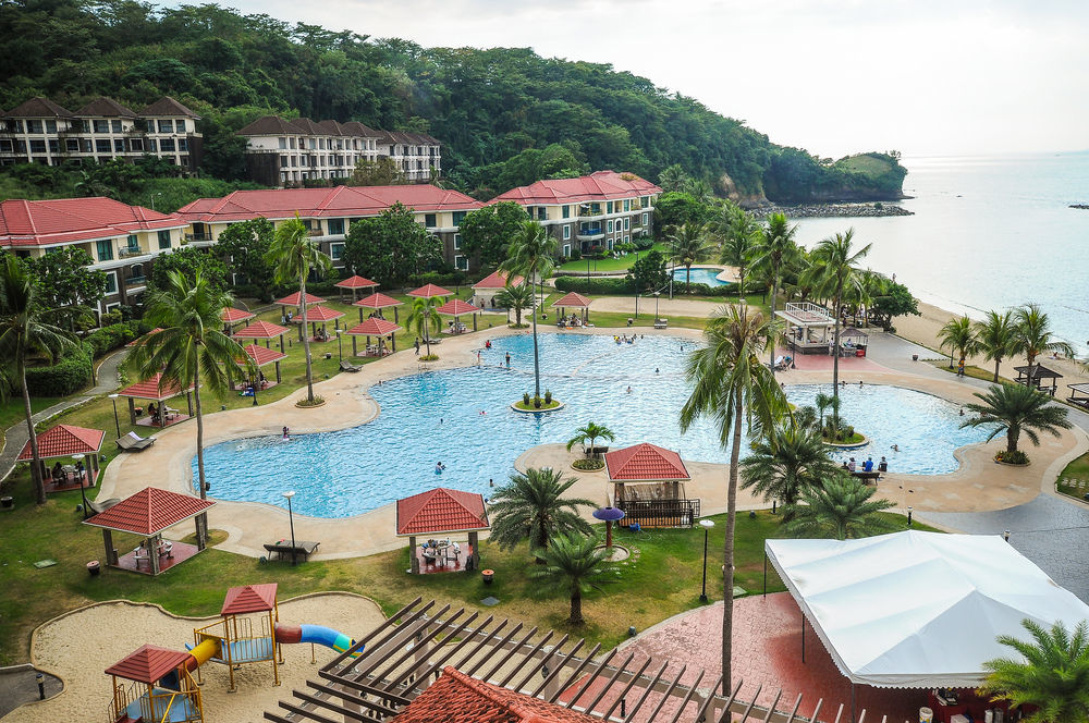 Canyon Cove Hotel And Spa Nasugbu Exterior photo